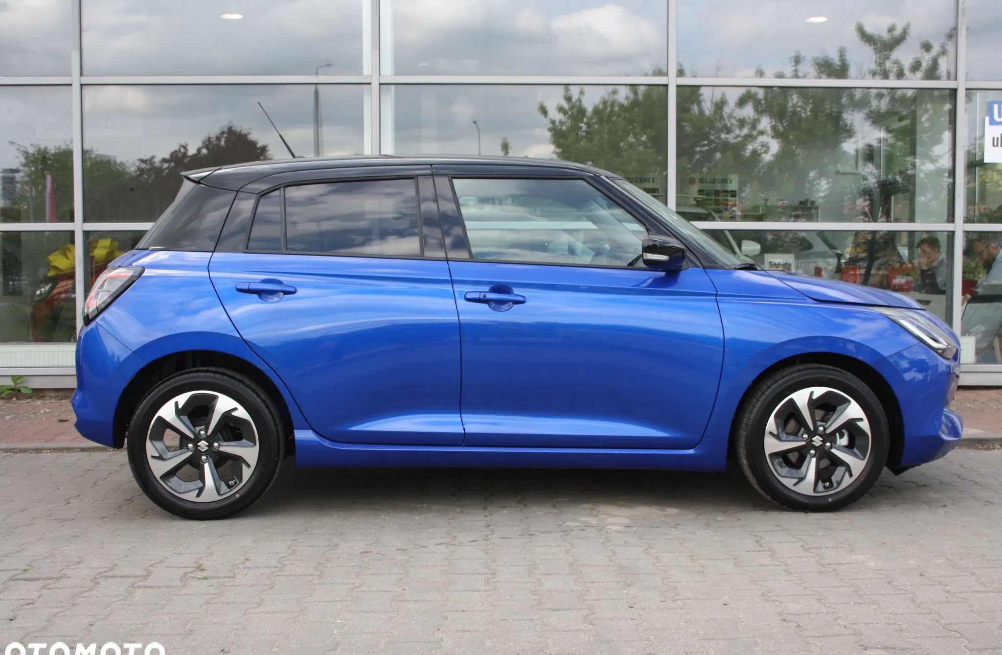 Suzuki Swift cena 94390 przebieg: 8, rok produkcji 2024 z Łochów małe 497